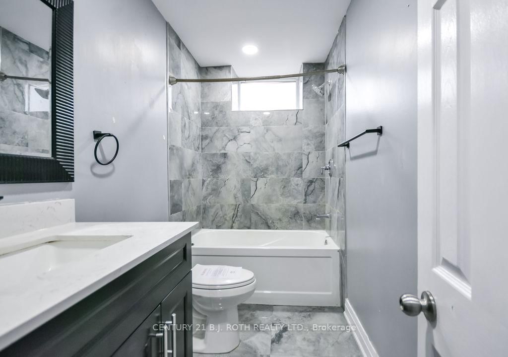 44 Sanford Street • Barrie, ON photo 20