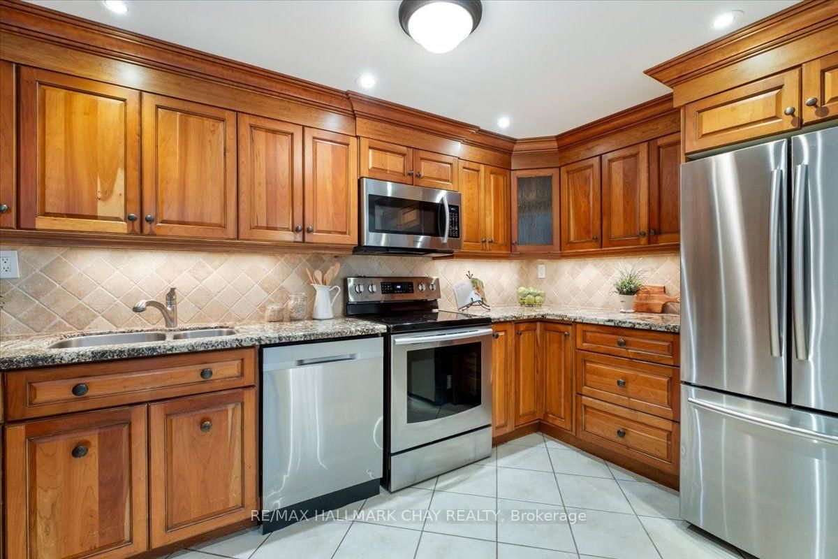 181 Collier Street • #202 • Barrie, ON photo 10