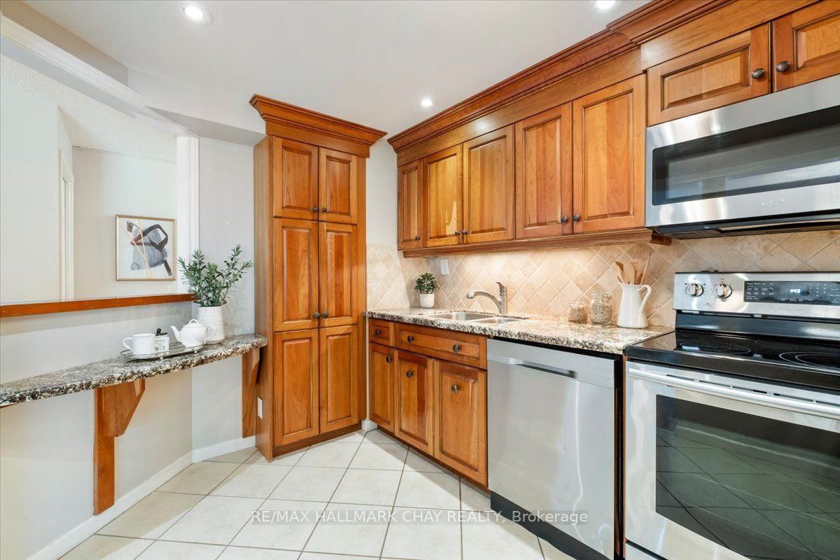 181 Collier Street • #202 • Barrie, ON photo 12
