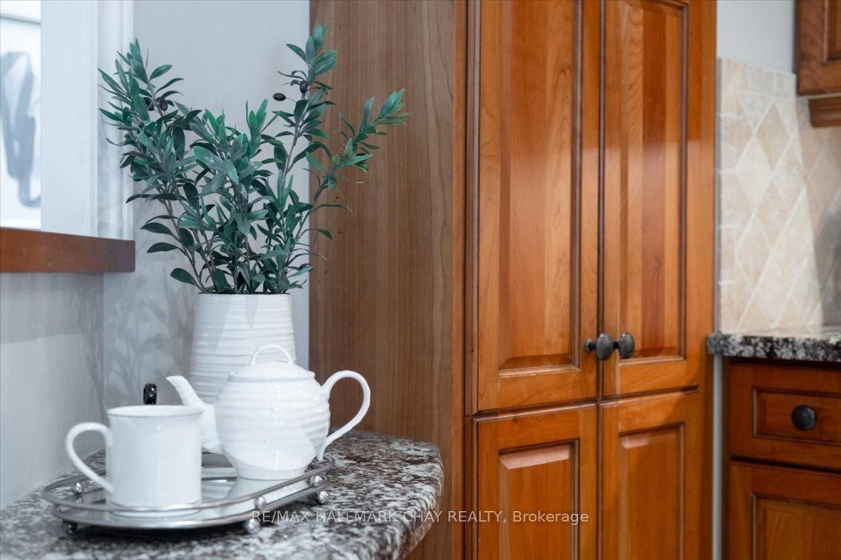 181 Collier Street • #202 • Barrie, ON photo 13
