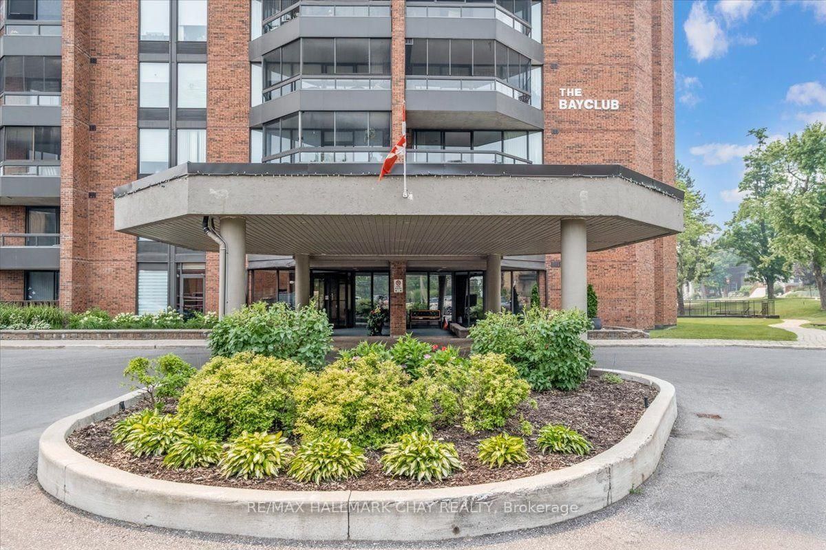 181 Collier Street • #202 • Barrie, ON photo 3