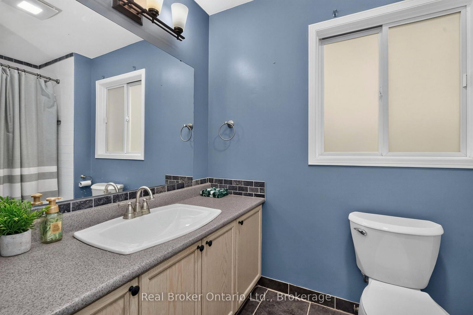 163 Woodland Drive • Midland, ON photo 20