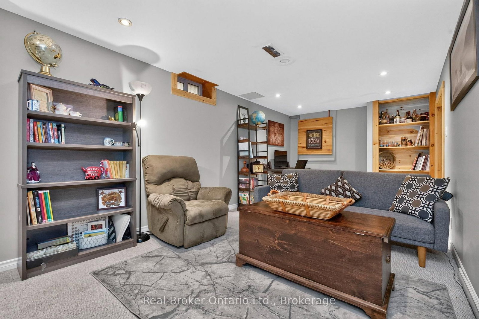 163 Woodland Drive • Midland, ON photo 31