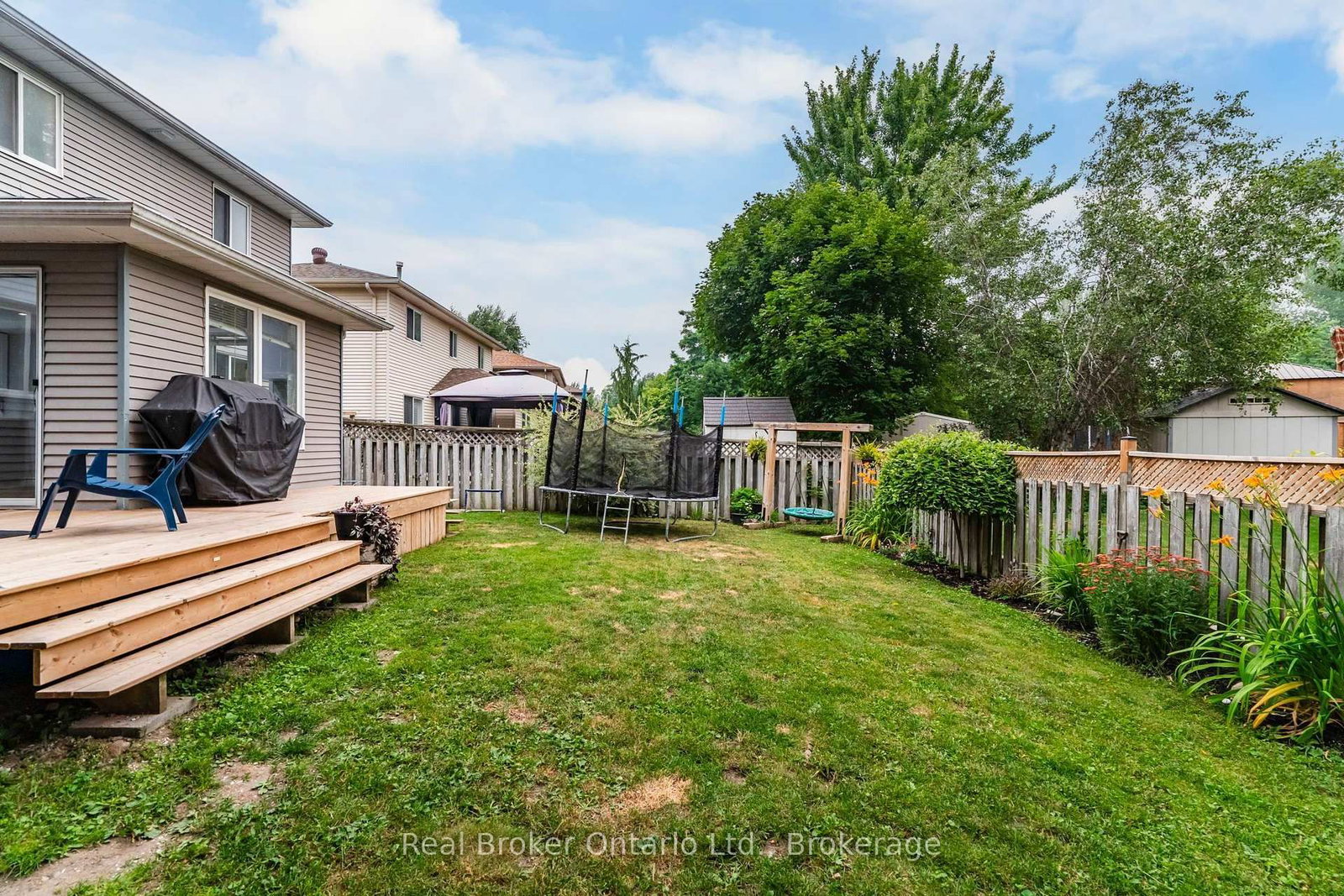 163 Woodland Drive • Midland, ON photo 35