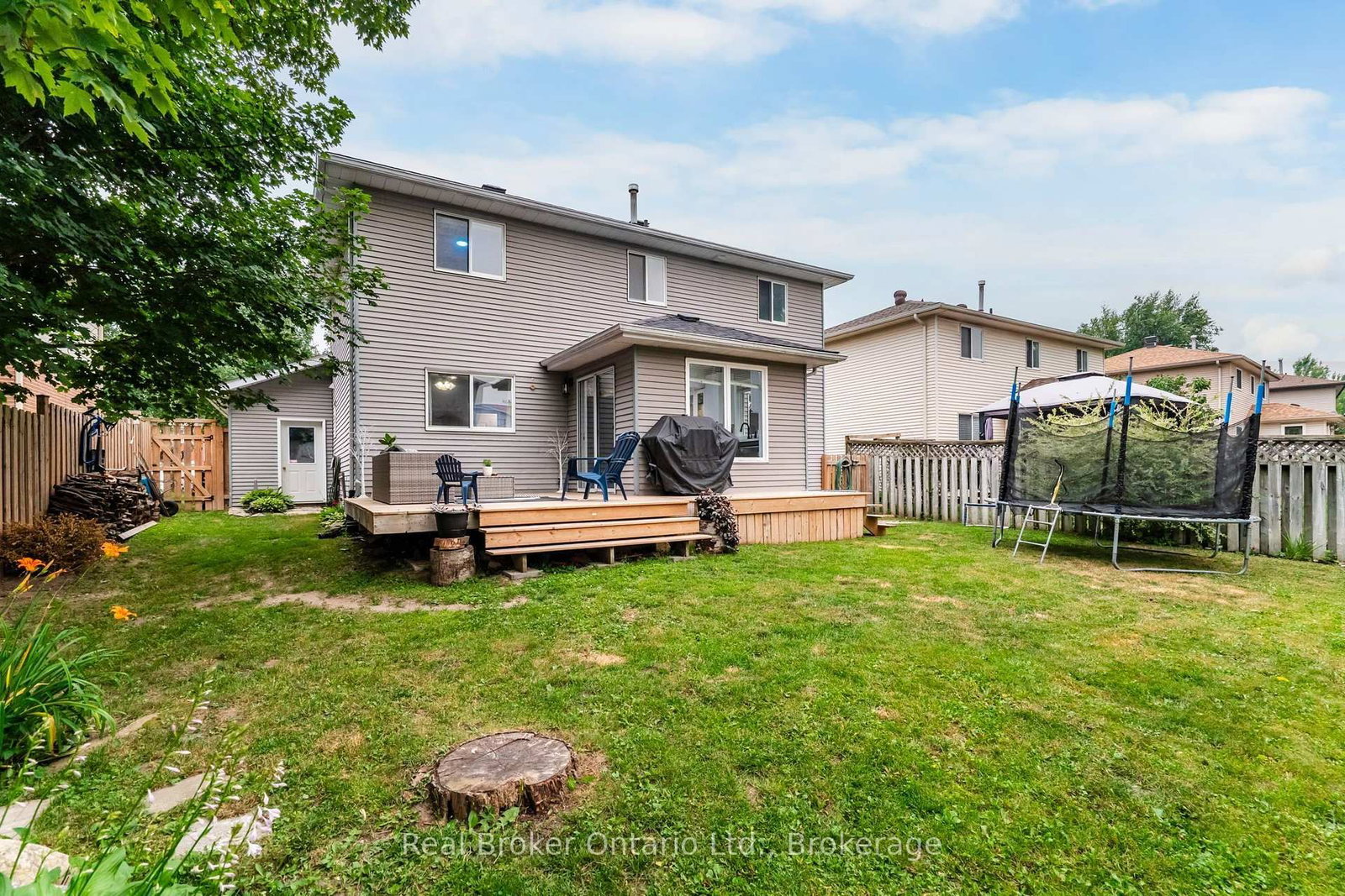 163 Woodland Drive • Midland, ON photo 37