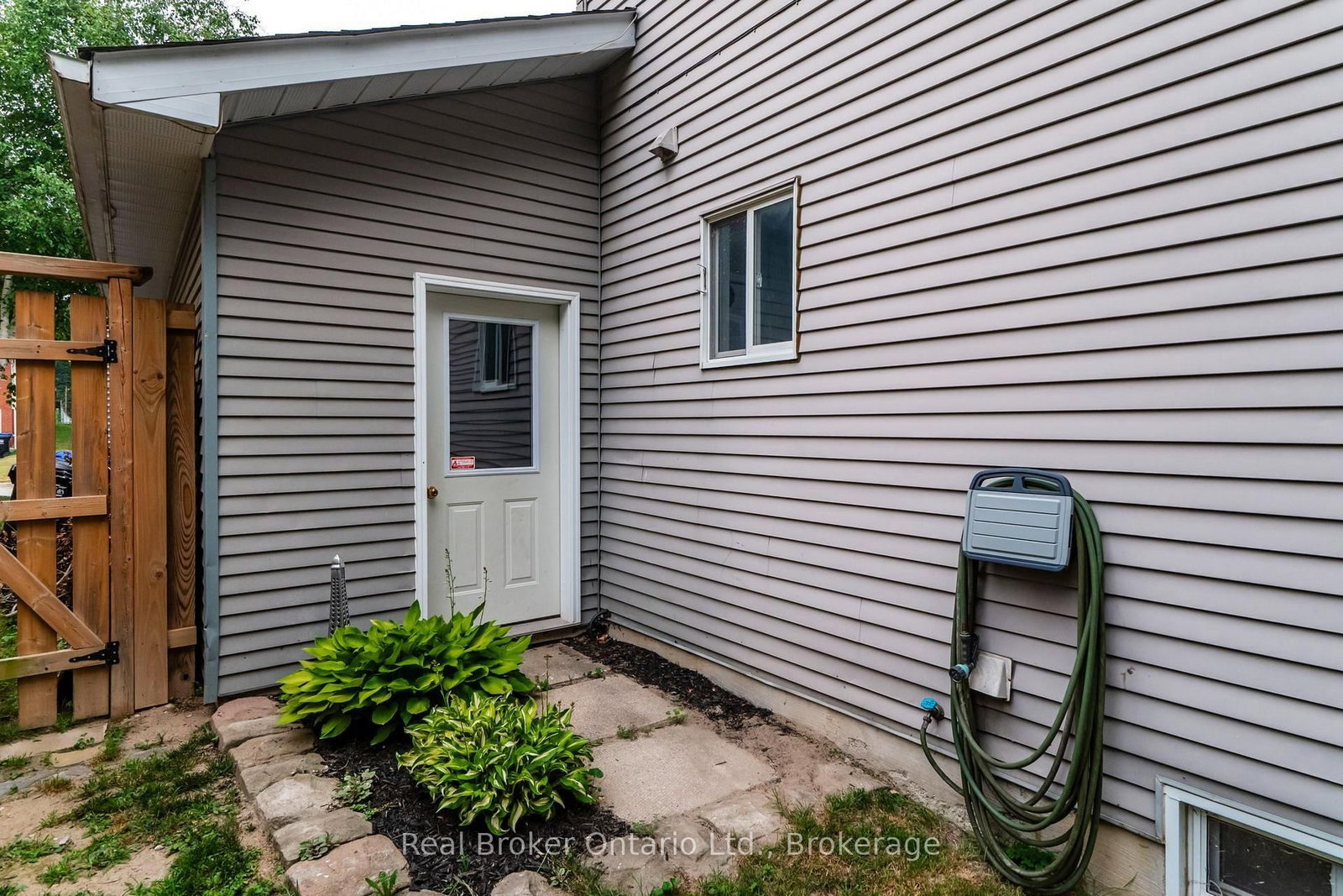 163 Woodland Drive • Midland, ON photo 38