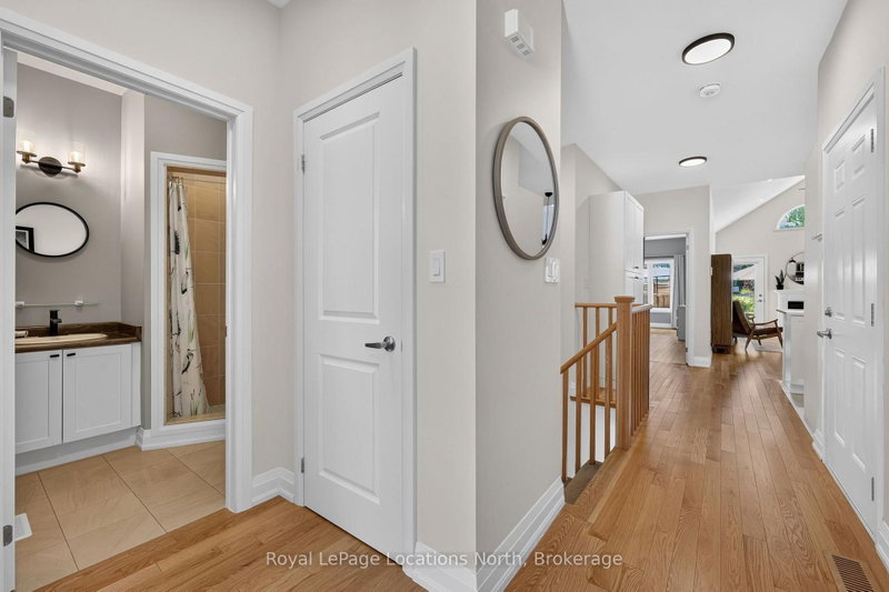 73 Kari Crescent