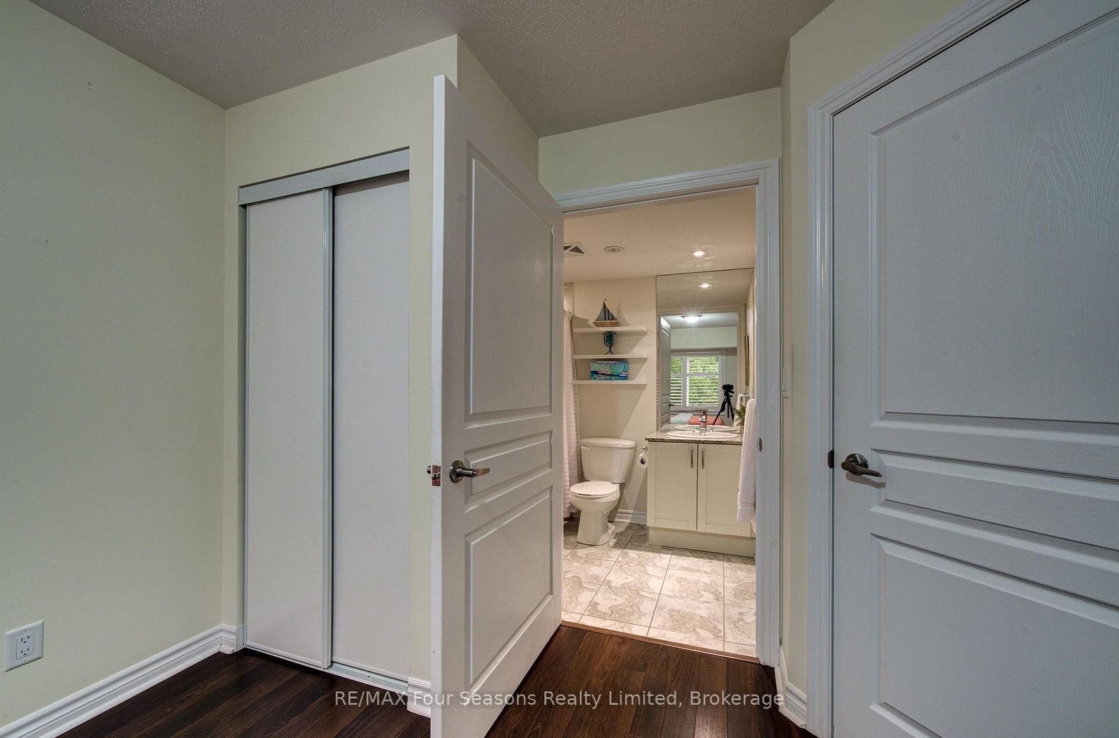 6 Brandy Lane Drive • #105 • Collingwood, ON photo 26