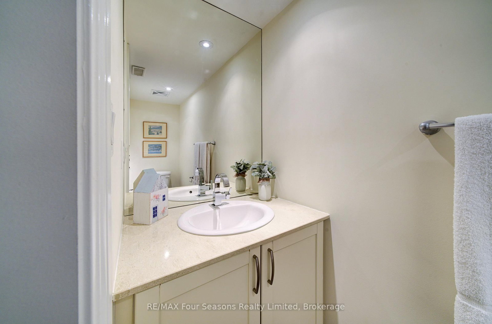 6 Brandy Lane Drive • #105 • Collingwood, ON photo 28