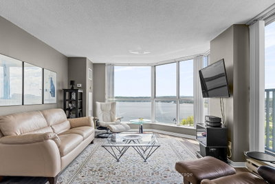 140 E Dunlop Street • #906 • Barrie, ON photo 4