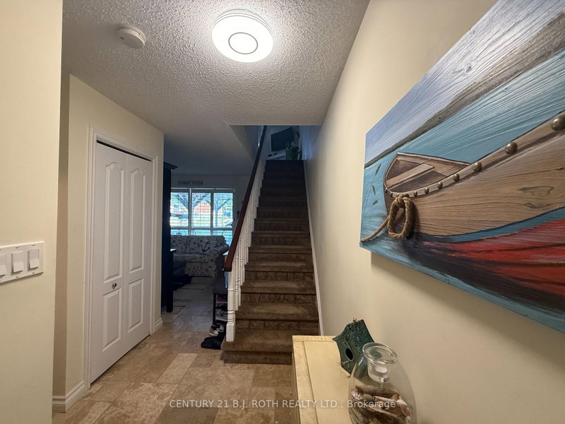 Unit 6 — 30 Laguna Parkway, Ramara