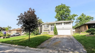 16 Varden Crescent