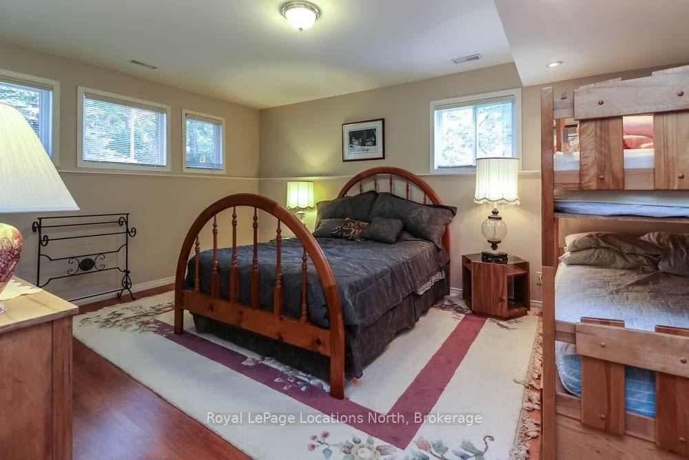 33 Birchwood Trail • Wasaga Beach, ON photo 35