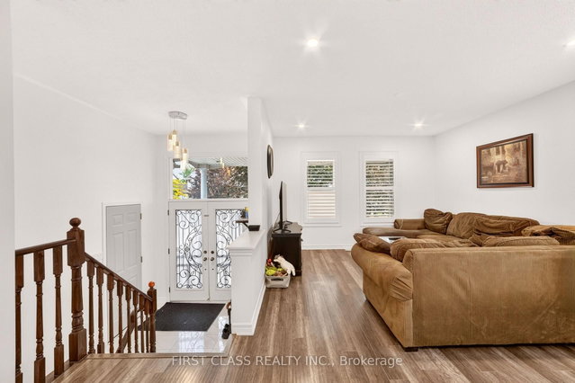 115 Succession Crescent