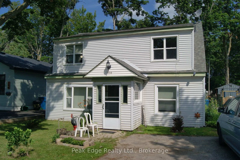 338 Colborne Street W W