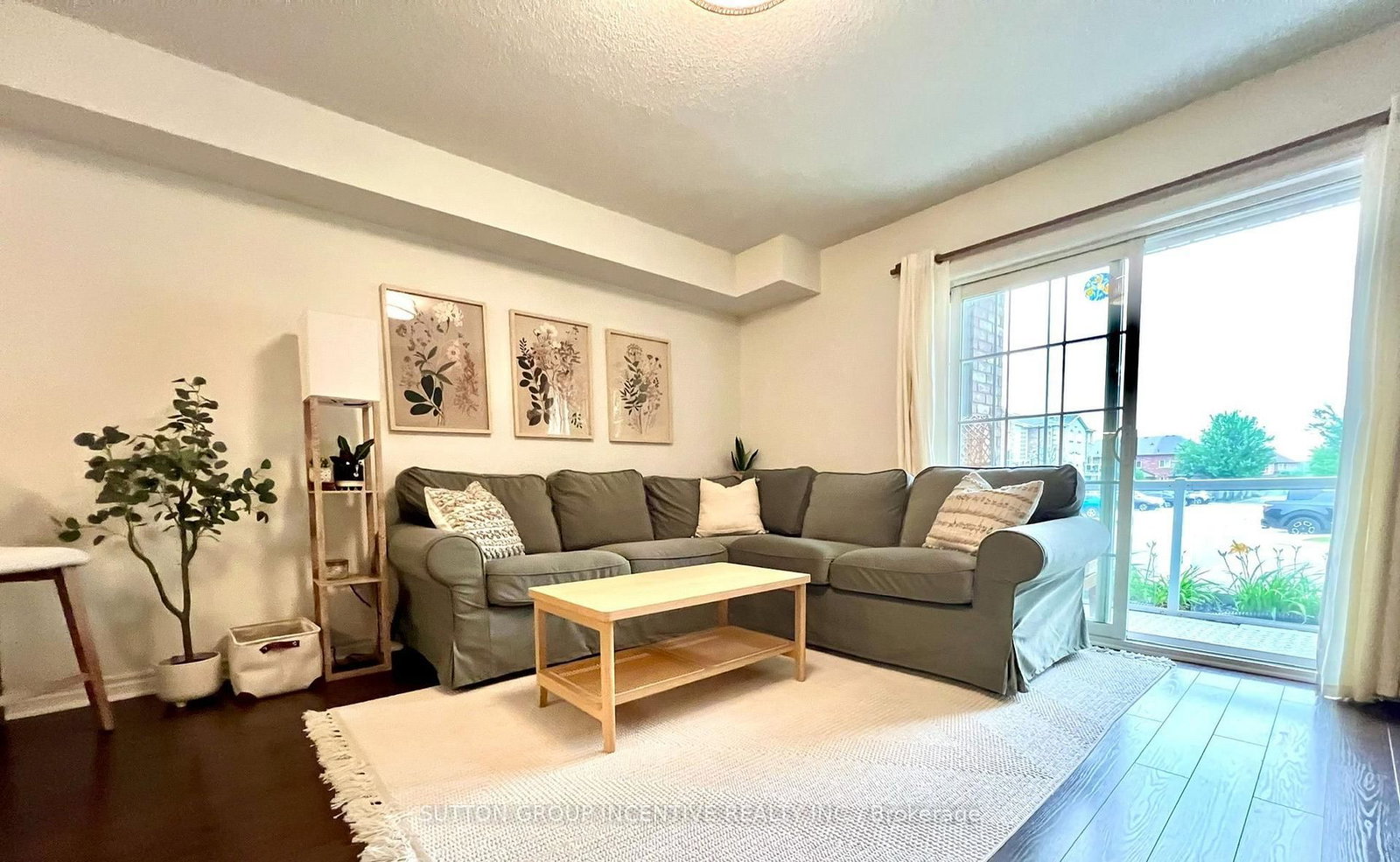 137 Sydenham Wells • #Unit#5 • Barrie, ON photo 11