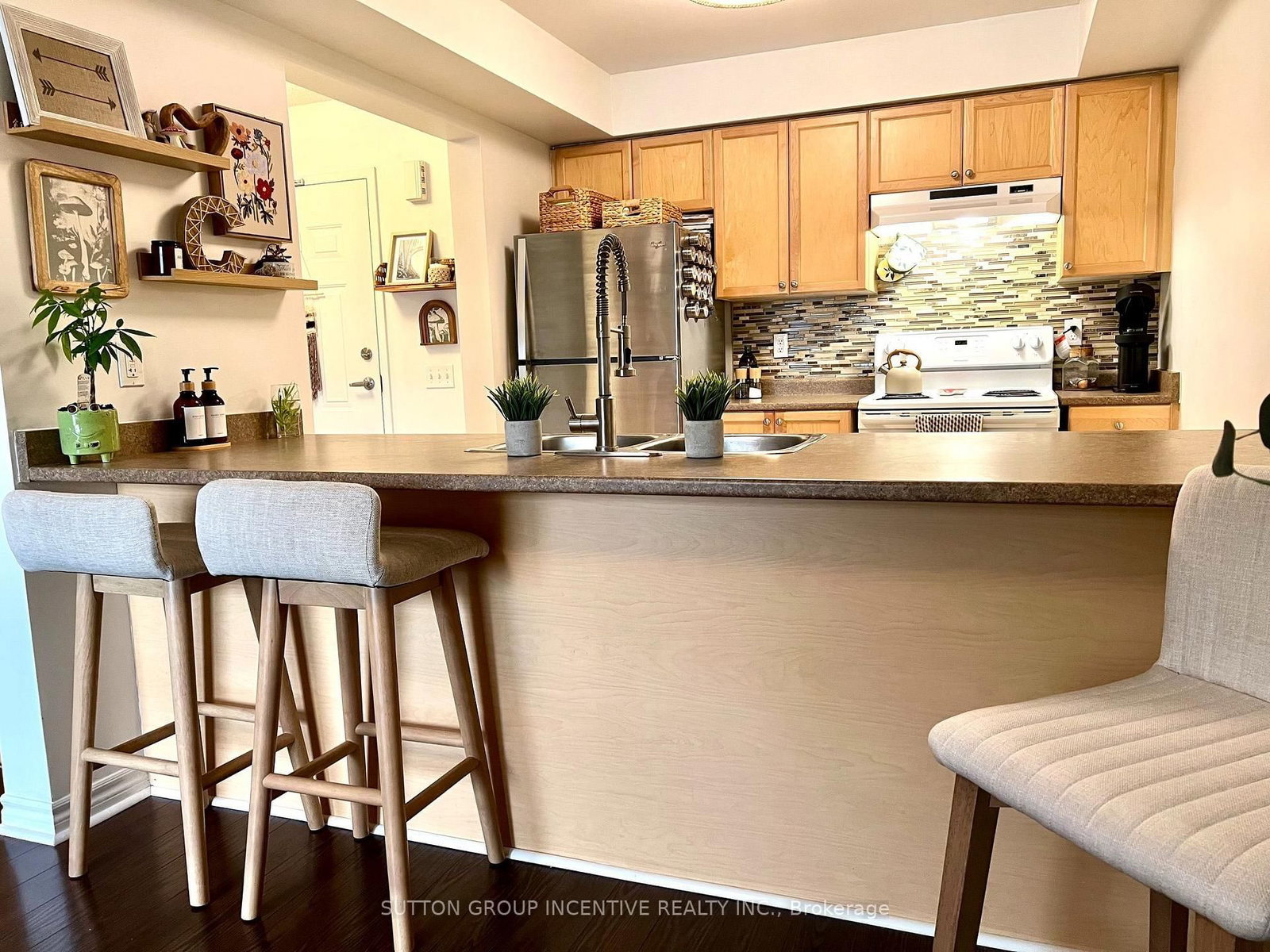 137 Sydenham Wells • #Unit#5 • Barrie, ON photo 18