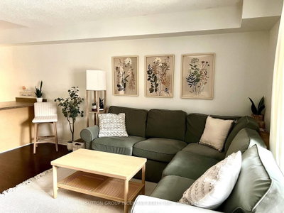 137 Sydenham Wells • #Unit#5 • Barrie, ON photo 8