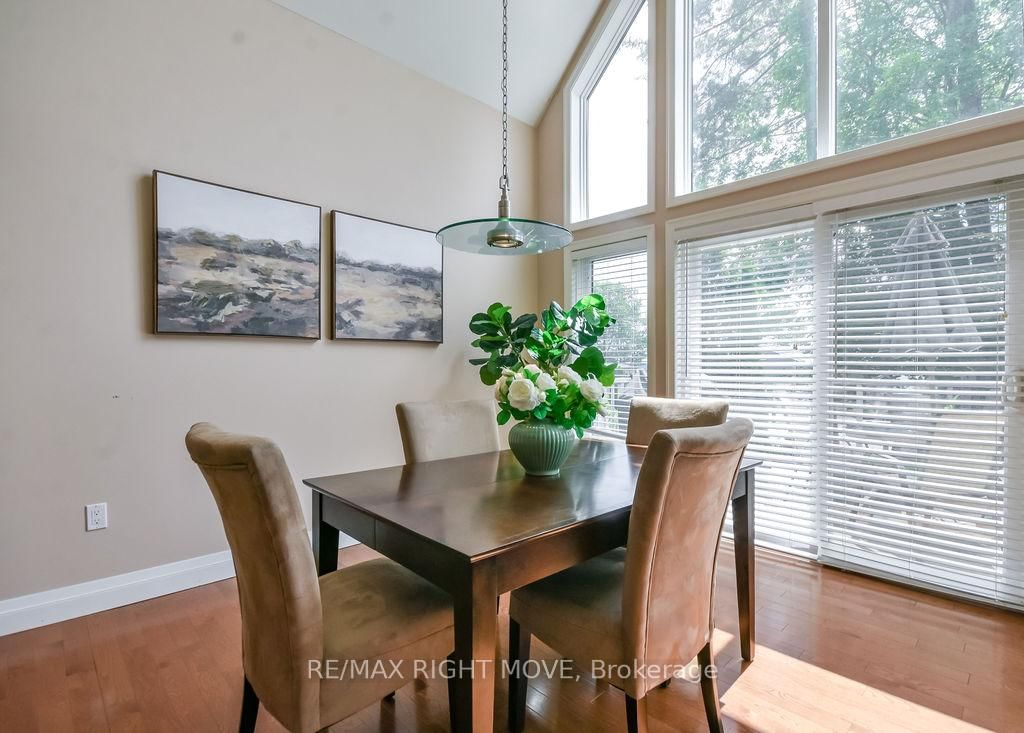2956 Lakeside Drive • Severn, ON photo 13
