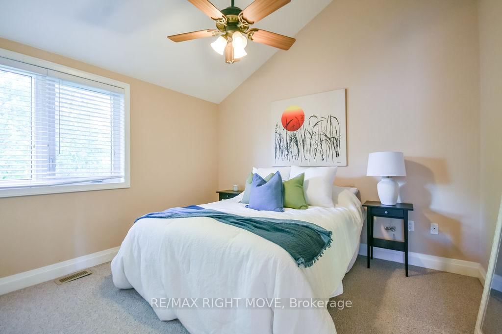 2956 Lakeside Drive • Severn, ON photo 32