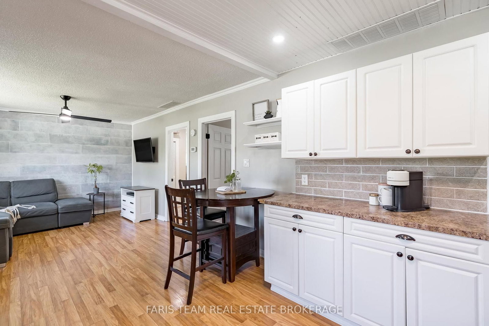2721 Cumberland Road • Severn, ON photo 7