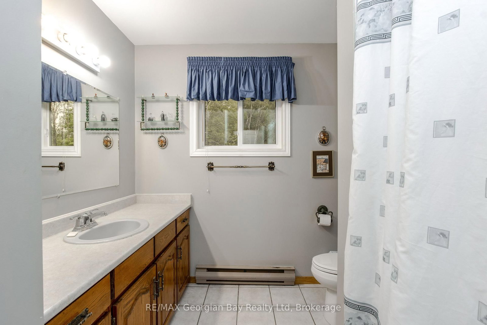 25 Albert Avenue • Tiny, ON photo 17