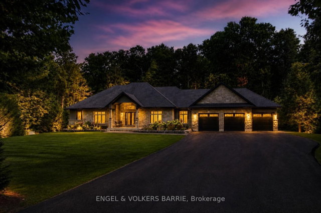 7 Gallagher Crescent