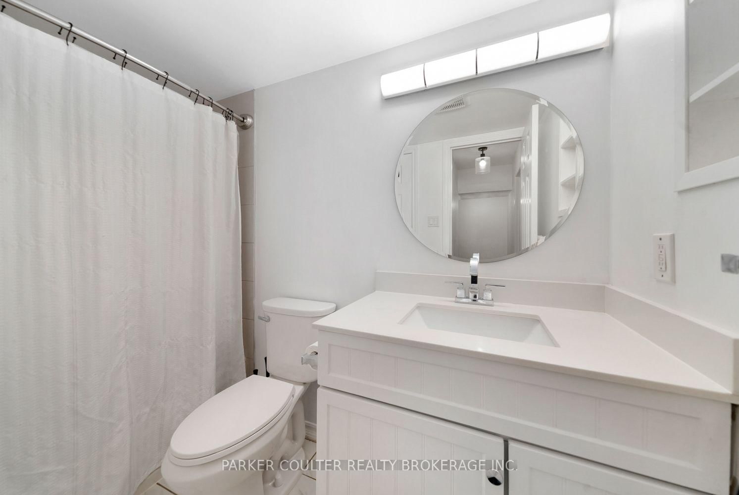 241 Ferndale Drive S • #37 • Barrie, ON photo 22