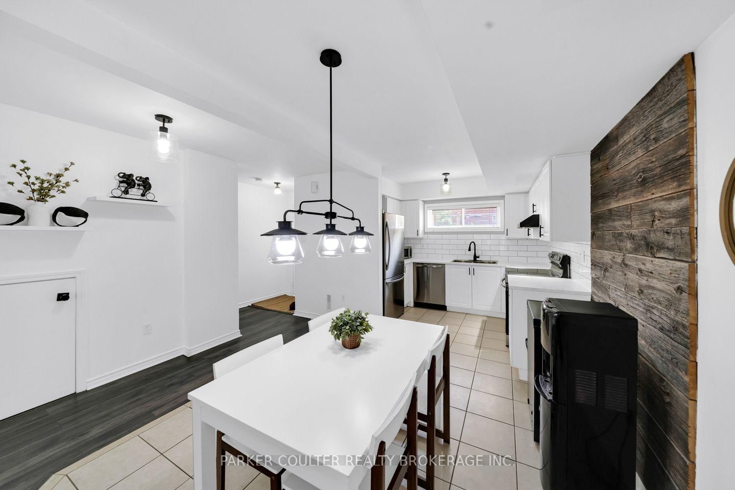 241 Ferndale Drive S • #37 • Barrie, ON photo 9