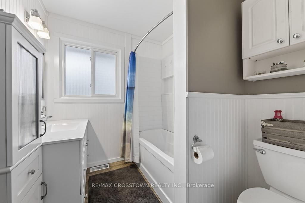15 Smallman Drive • Wasaga Beach, ON photo 12