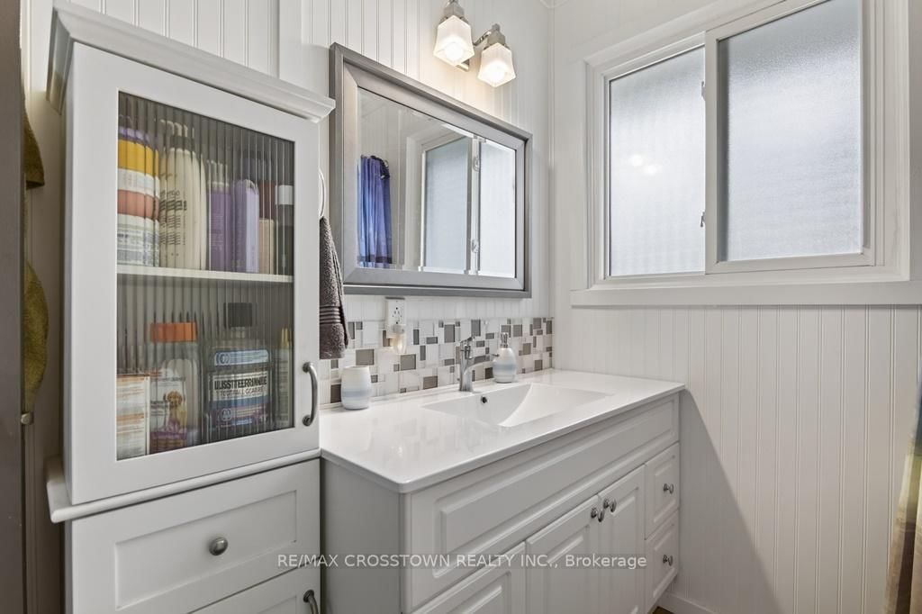 15 Smallman Drive • Wasaga Beach, ON photo 13