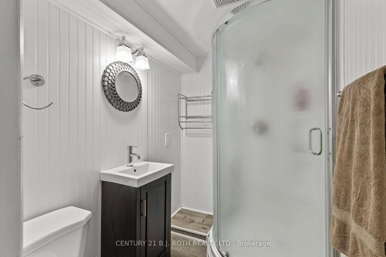52 Marcus Street • Barrie, ON photo 18