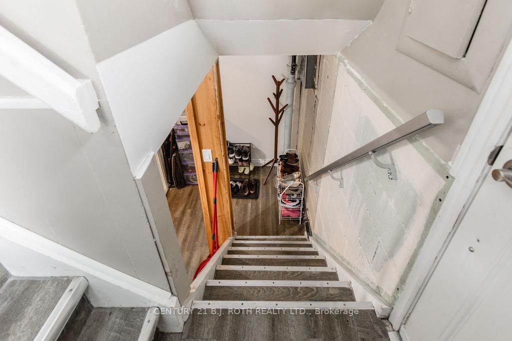 Lower Level - 243 Wellington Street E, Barrie 4