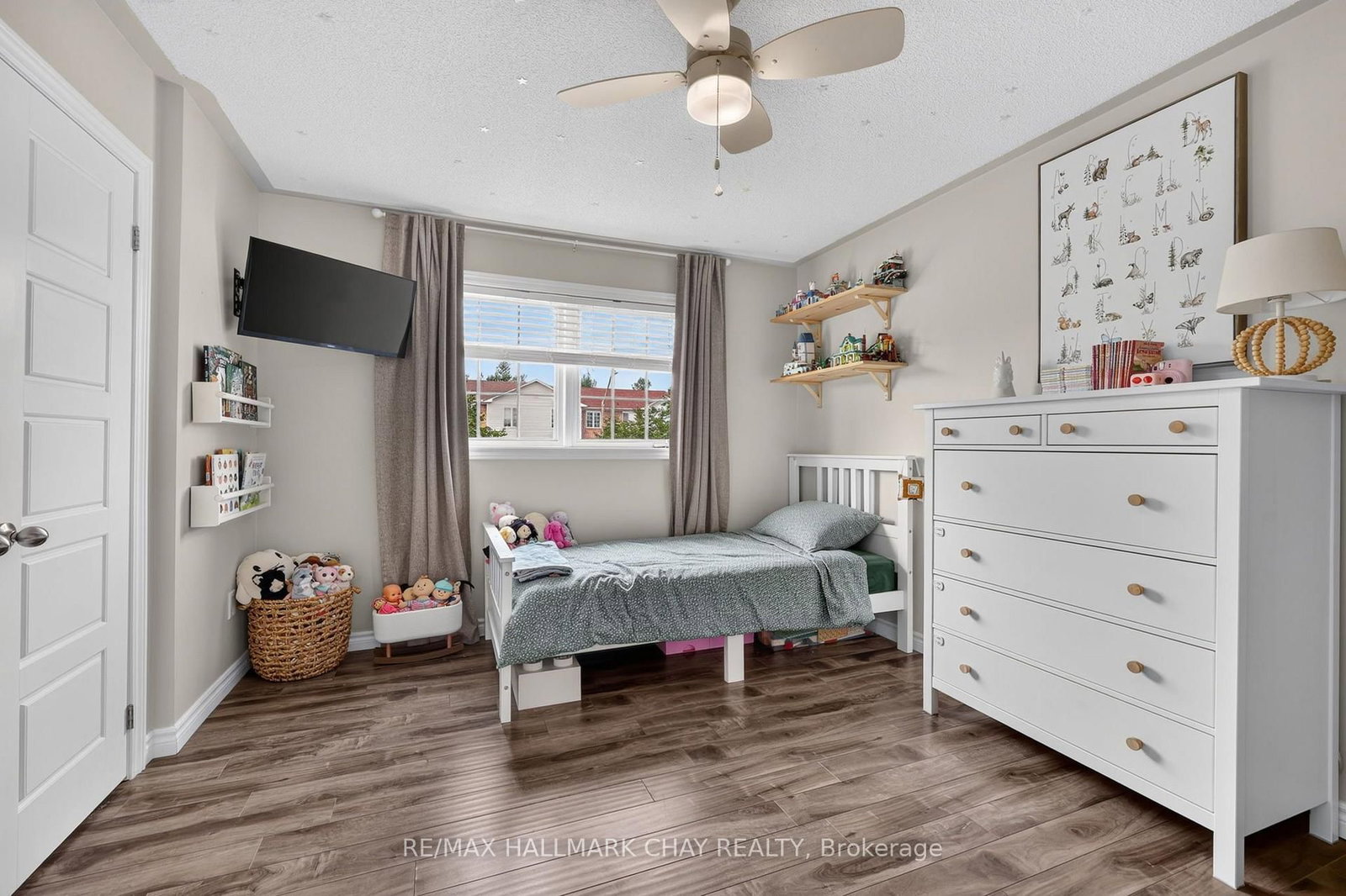 65 Pickett Crescent • Barrie, ON photo 17