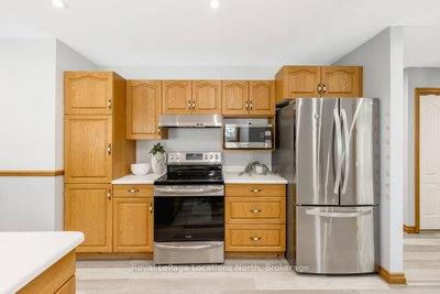 39 MCCAGUE Street — photo 6