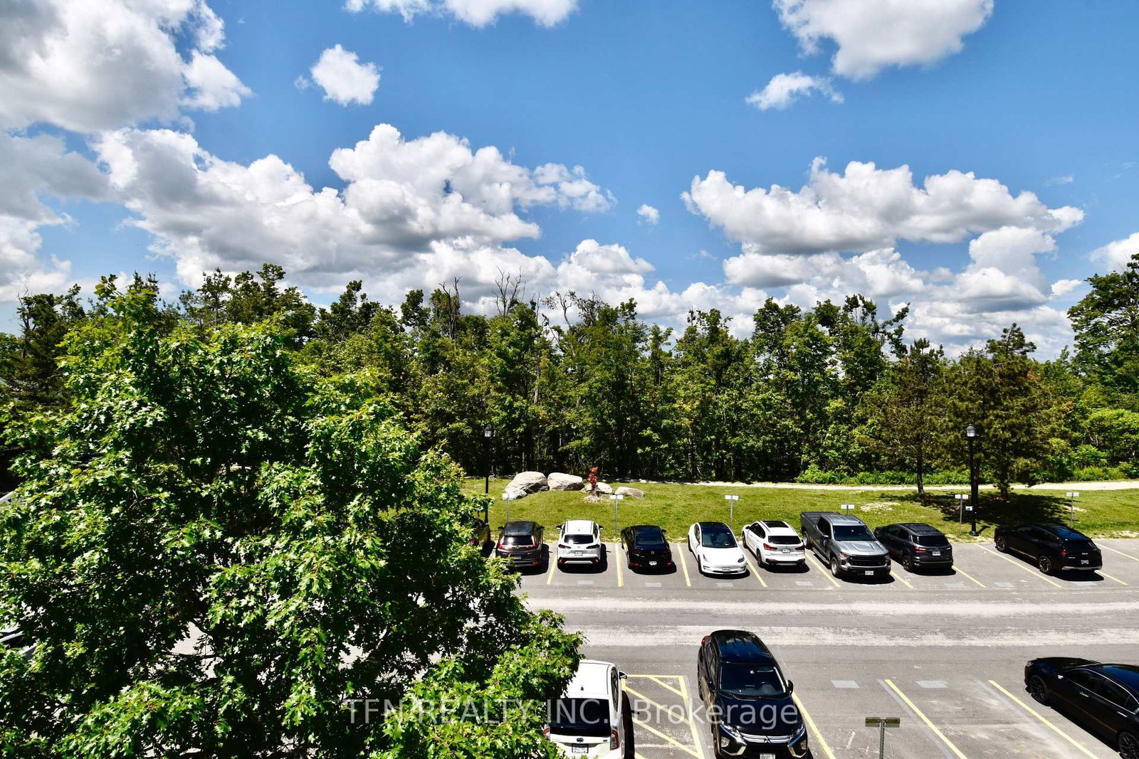90 Highland, Oro-Medonte, Ontario L0L 2L0
