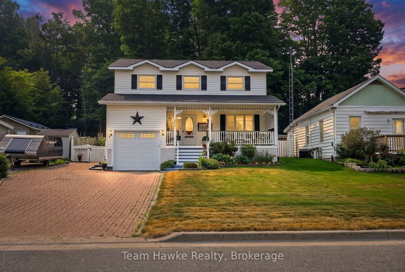 255 Hanly St, Midland, Ontario