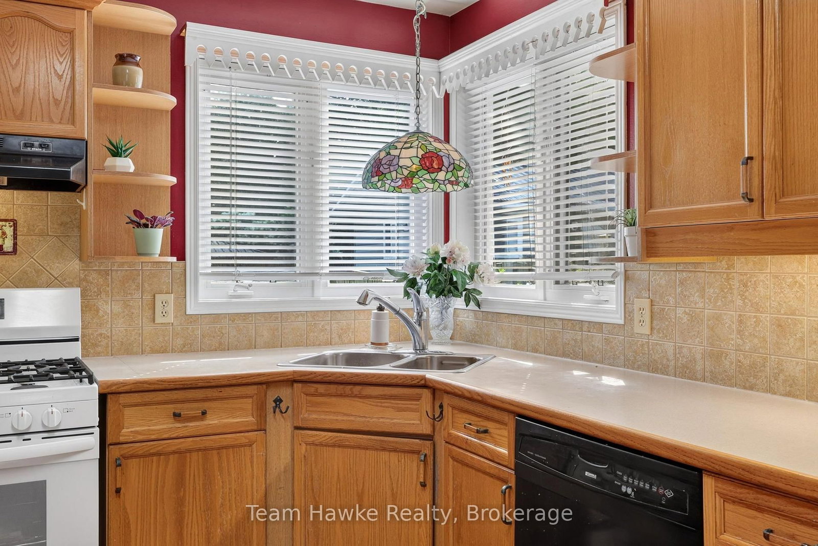 255 Hanly Street • Midland, ON photo 11
