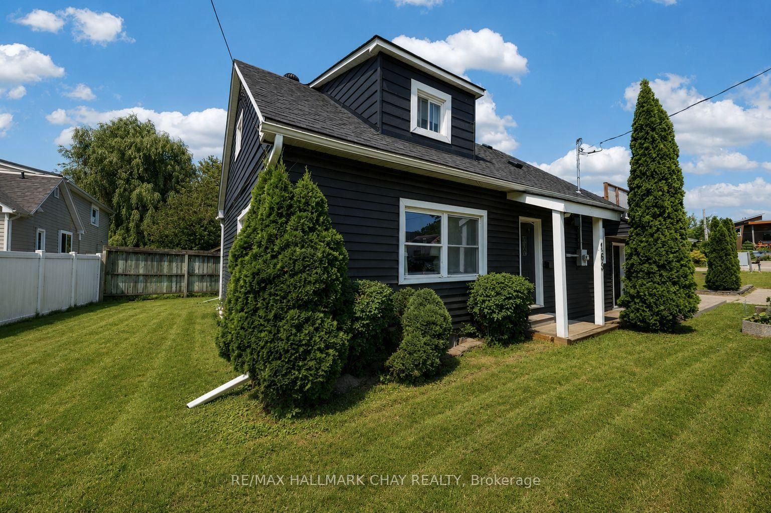 165 Cedar Island Road • Orillia, ON photo 2
