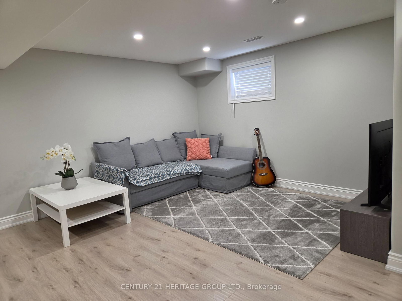 46 NATHAN Crescent • Barrie, ON photo 22