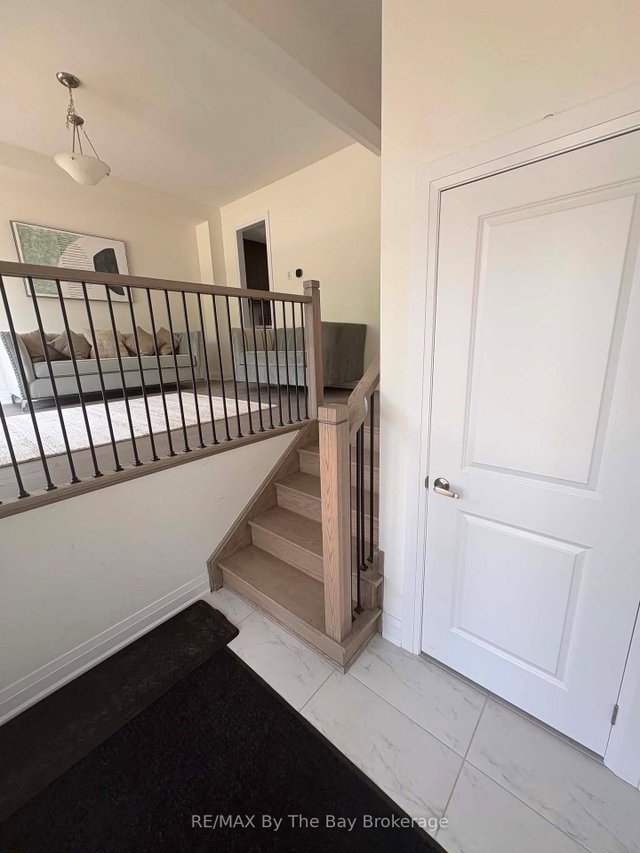 Upper Unit - 218 Mapleside Drive