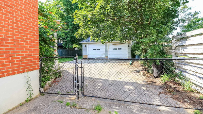 47 Campbell Avenue
