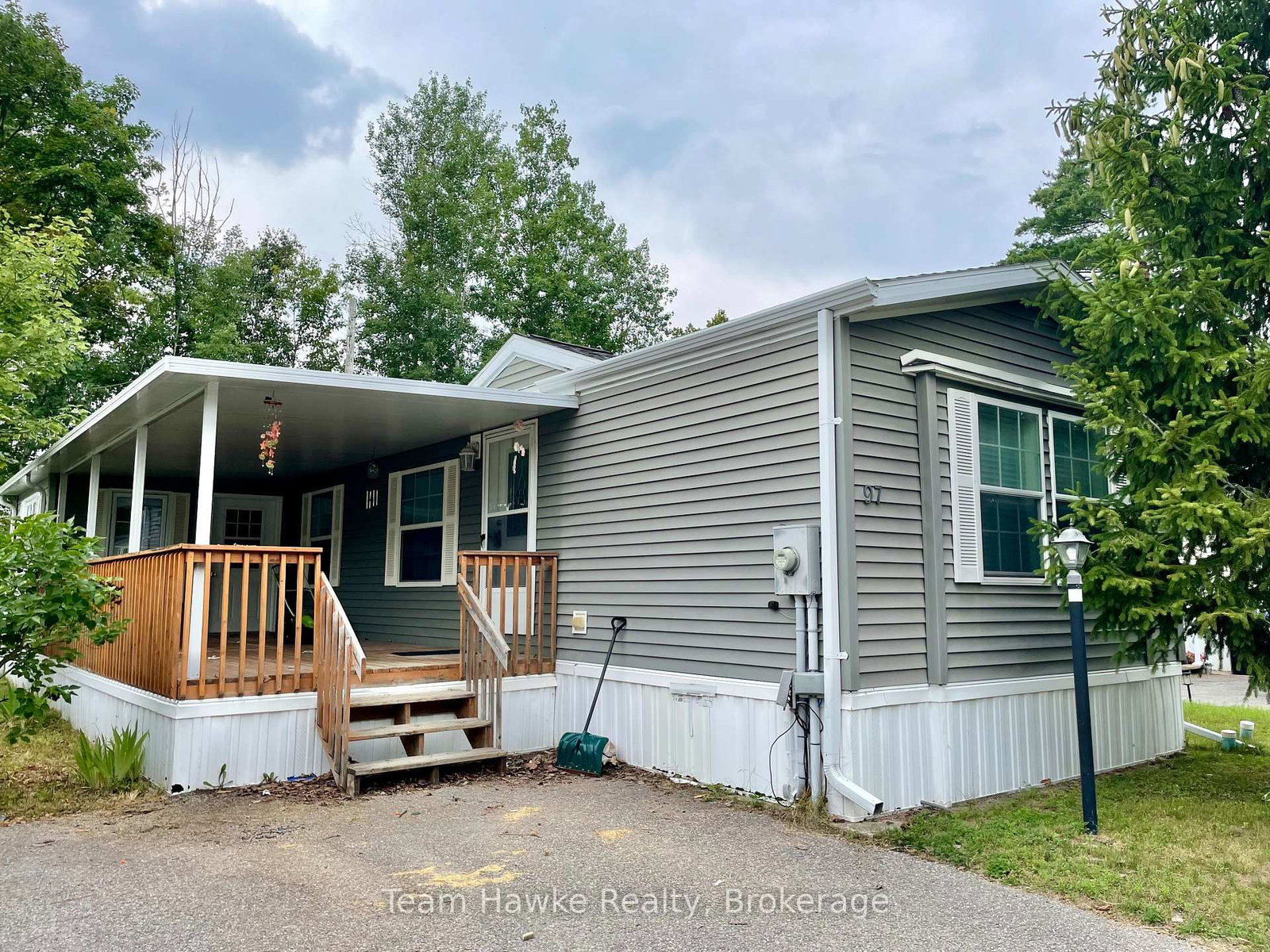 97 Georgian Glen Drive • Wasaga Beach, ON photo 1