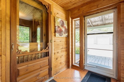 2289 Kinnear Side Road • Severn, ON photo 3