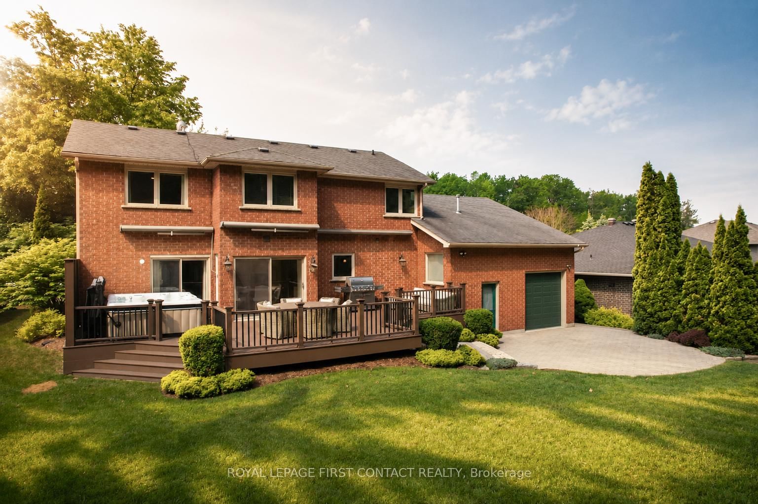 92 Wildwood Trail • Barrie, ON photo 4