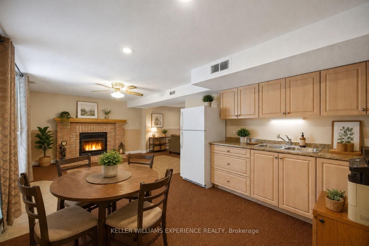 526 Leacock Drive • Barrie, ON photo 14