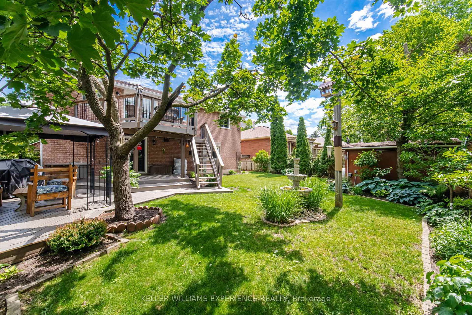 526 Leacock Drive • Barrie, ON photo 19