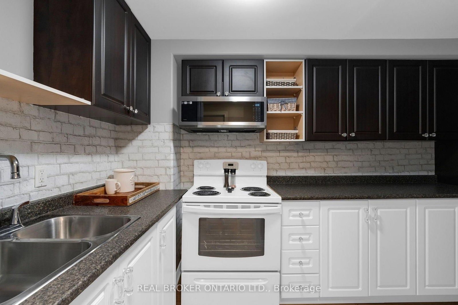 10 Wismer Avenue • Barrie, ON photo 23