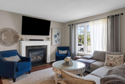 10 Wismer Avenue • Barrie, ON photo 7