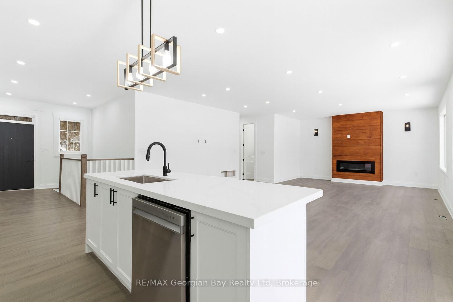 49 Beaufort Crescent • Tiny, ON photo 11